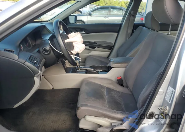 1HGCP2F36CA173981: 54686625