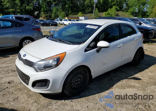 KNADM5A37E6418276: 57651635