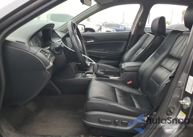 1HGCP2F60BA017489: 55026035