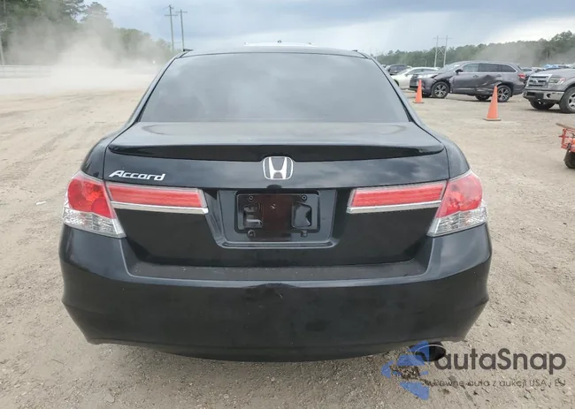 1HGCP2F69BA129353: 57672015