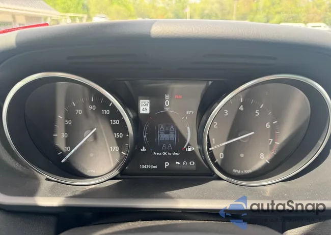 SALWR2FV4HA157415: 57351895