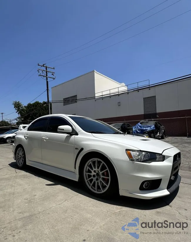 JA32W8FV0FU010391: 58851845