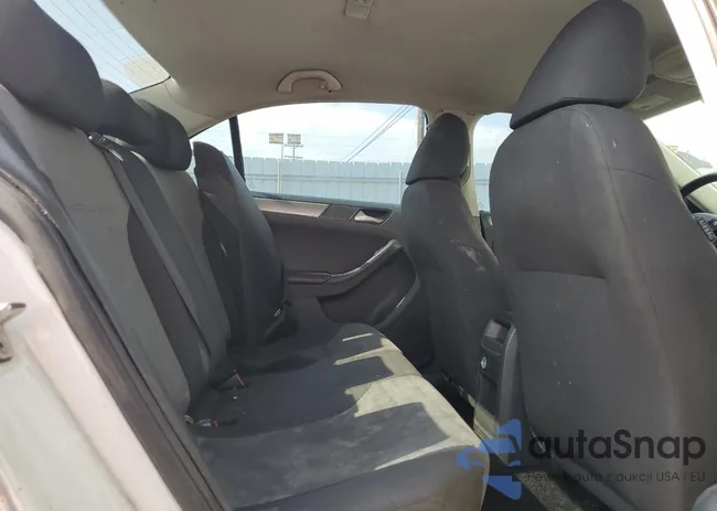 3VW2B7AJ6HM264767: 55413245