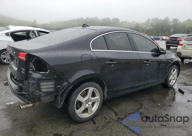 YV1612FH8D2227201: 55807495