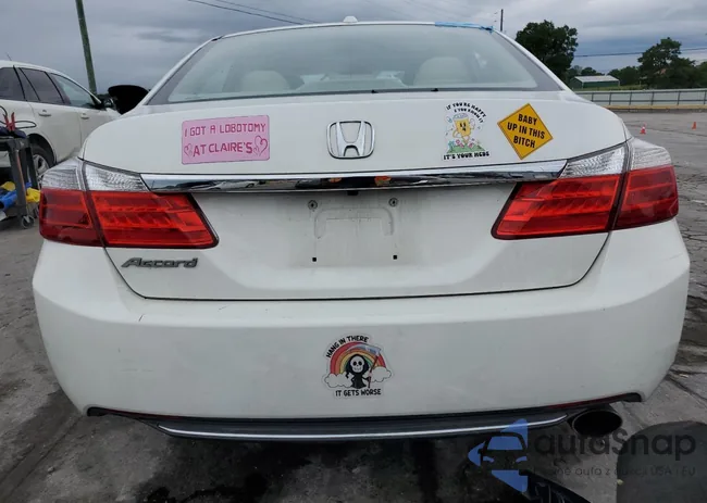 1HGCR2F84FA052473: 58428415