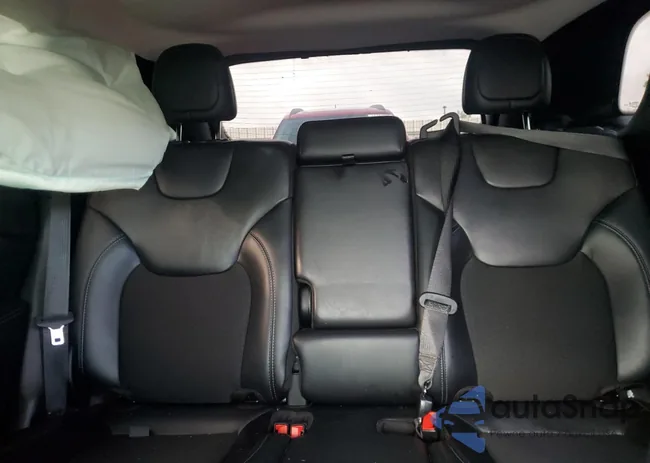 1C4PJMLX3KD489050: 56892655