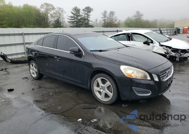 YV1612FH8D2227201: 55807495