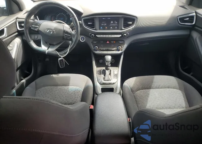 KMHC75LC8JU072520: 57484525