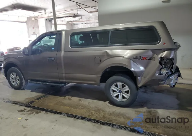 1FTMF1EB4JKC19744: 57333825