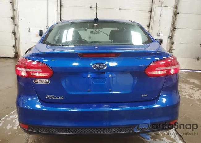 1FADP3F23JL311046: 57847445