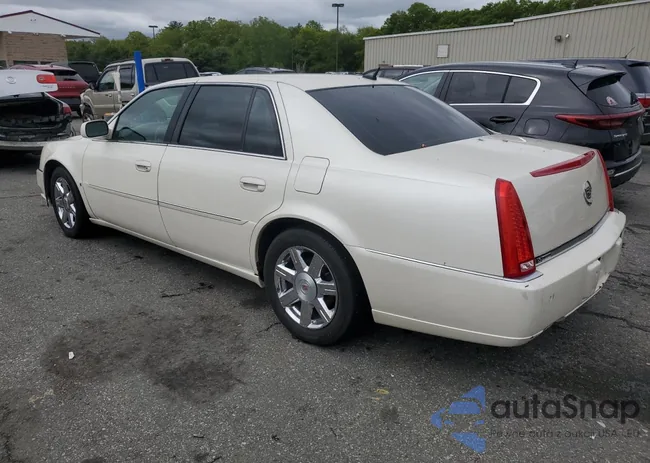 1G6KD57Y57U215417: 57962455