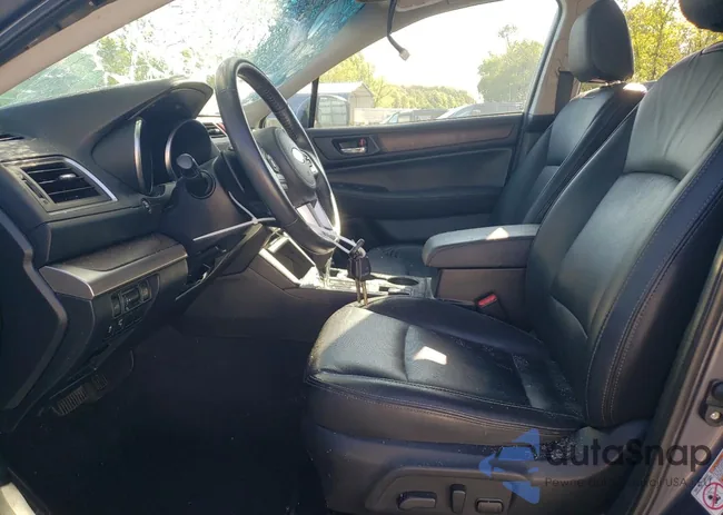 4S4BSBJC6F3331207: 55444475