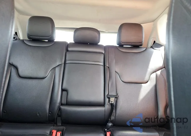 3C4NJDCB2KT767197: 58148435