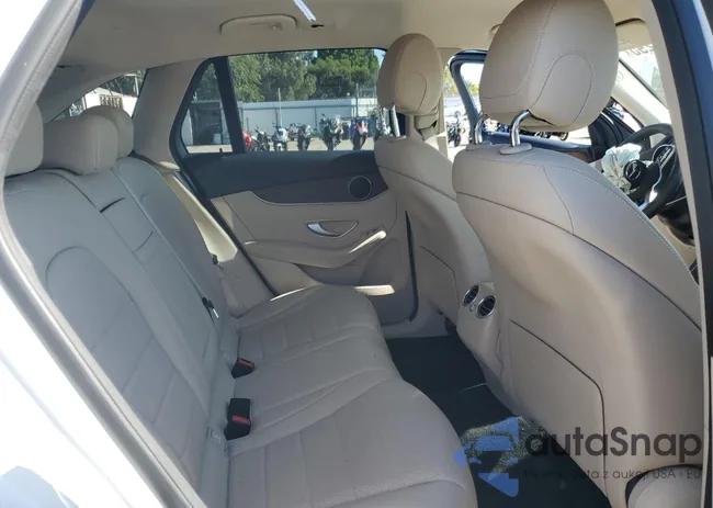 W1N0G8DB7NG104529: 56580295