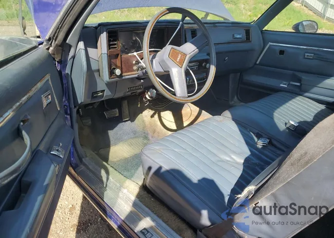 1GTCW80H9DR500689: 56221325