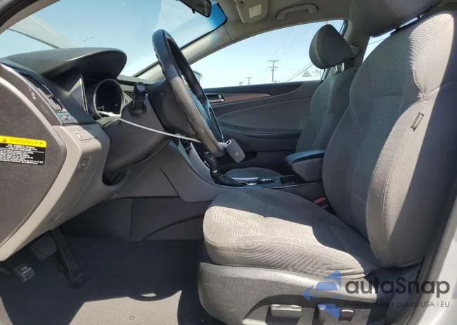 KMHEC4A44BA005524: 56691995