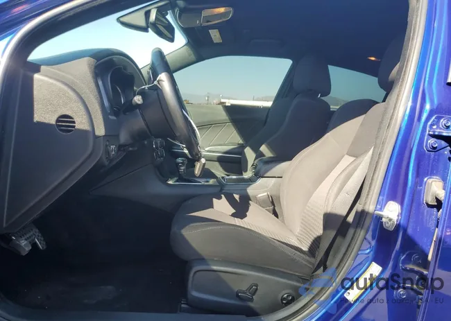 2C3CDXHG8KH558676: 56492665