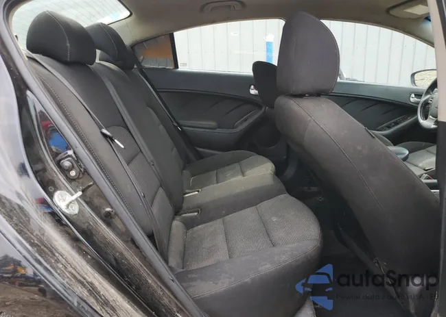 3KPFK4A76HE018853: 58029375