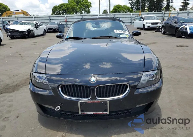 4USBU33597LW70011: 57852995