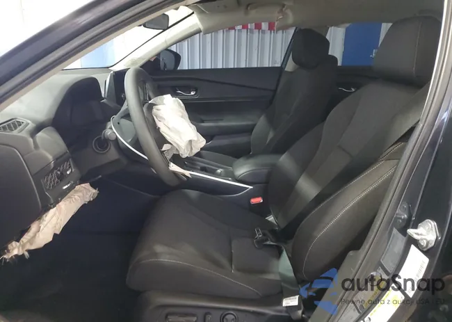 1HGCY1F37PA002766: 53728195