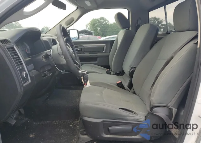 3C6JR6DT2KG674853: 56722975