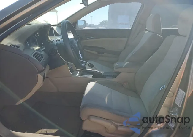 1HGCP26398A035634: 56311335