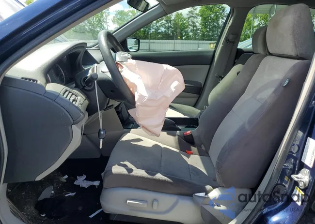 1HGCP26448A092851: 56061555