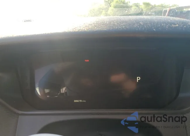 SALYB2RV6JA714243: 57104775