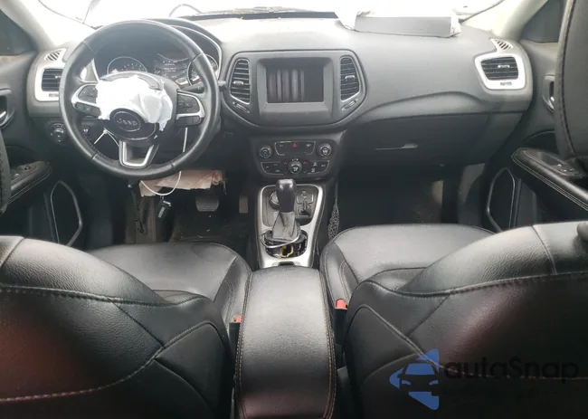 3C4NJDBB8KT760837: 58399035