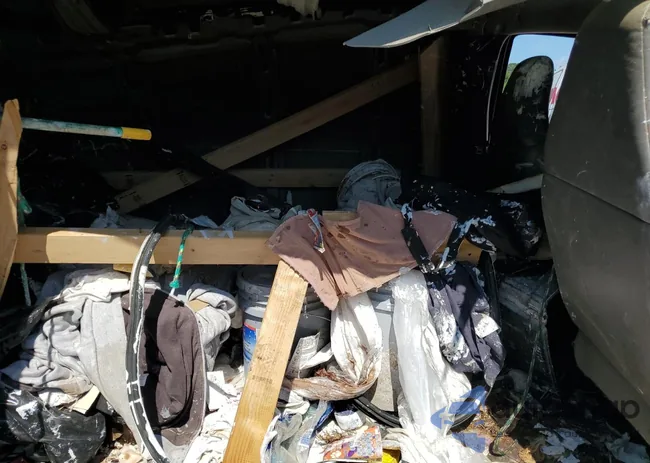 1GCFG15X351197863: 54821175