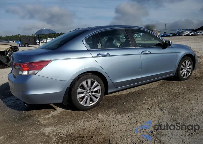 1HGCP3F87BA014953: 58255825