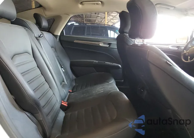 3FA6P0LU3JR171577: 58958385