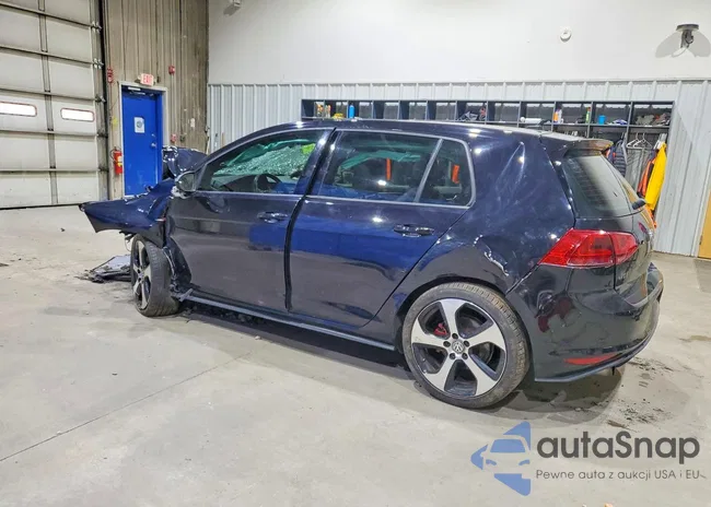 3VW4T7AUXFM095768: 51822786
