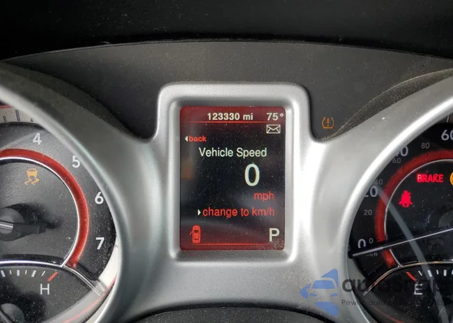 3C4PDCBG2HT528071: 51858825