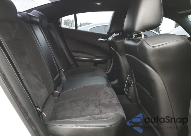 2C3CDXGJ7KH593190: 57721484