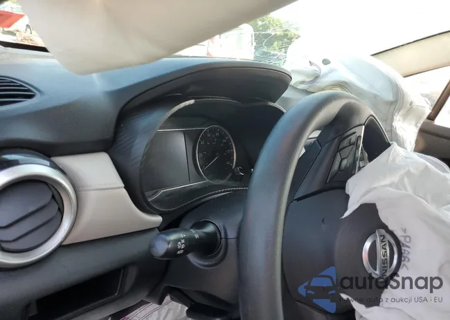 3N1CN8EV0ML886480: 64161934