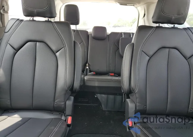 2C4RC1DG6MR513602: 57849104