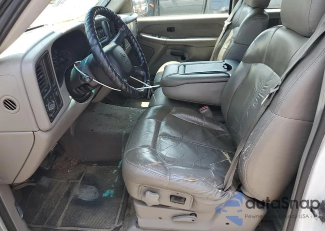 2GCEC19T8Y1123612: 60526025