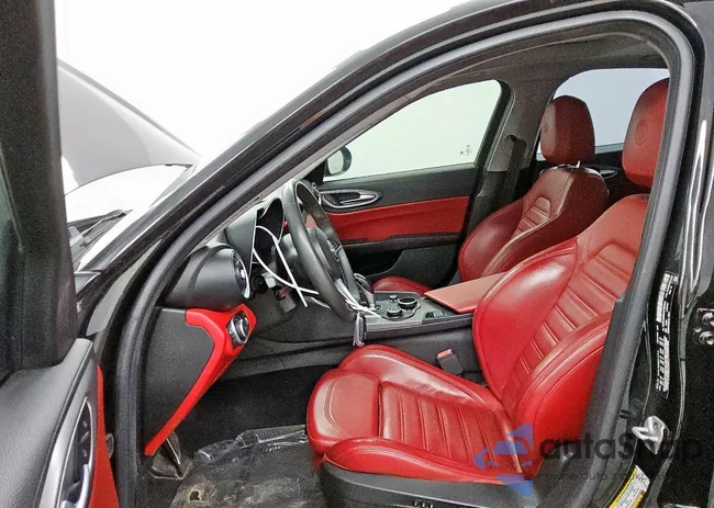 ZARFAMBN3K7622843: 57133925