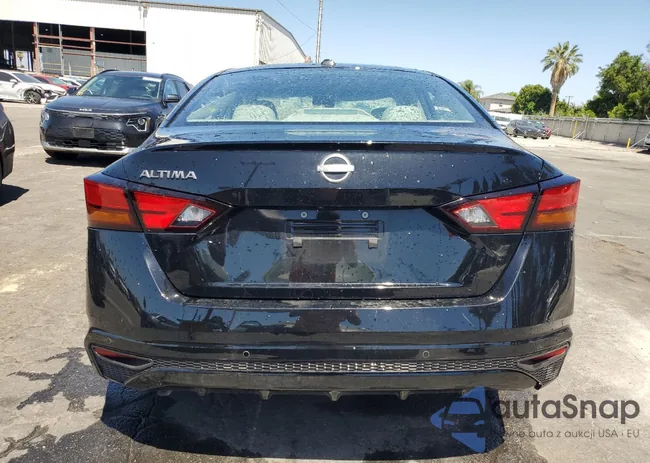 1N4BL4DV3SN300298: 61090355