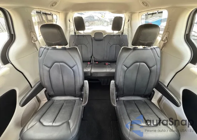 2C4RC1BG8KR561280: 62908365