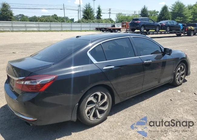 1HGCR2F83HA058249: 62156745