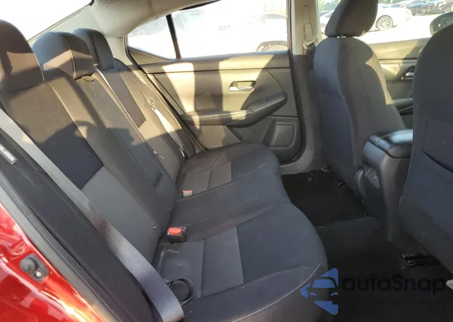 3N1AB8CV2MY220761: 61938215