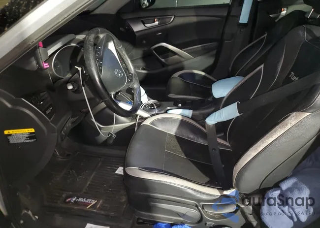 KMHTC6AE3DU095729: 63165765