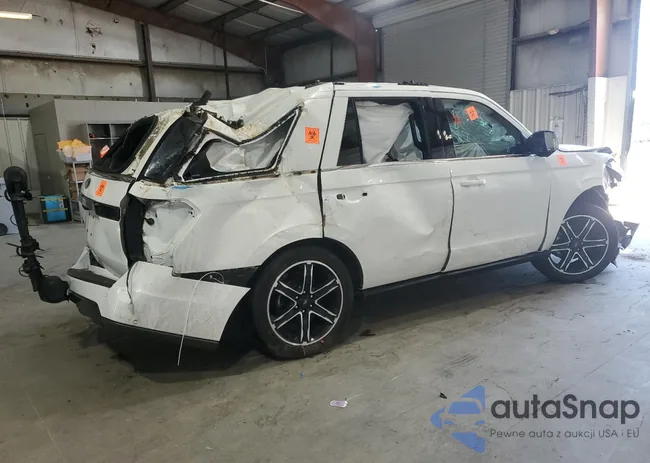 1FMJU2AT3LEA32036: 61291375