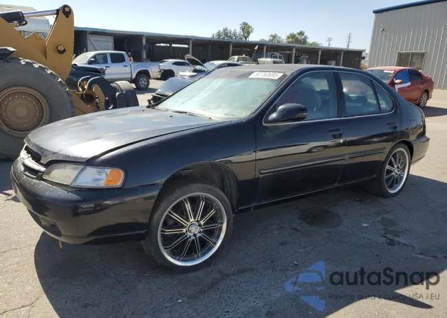 1N4DL01D1XC143886: 60760695