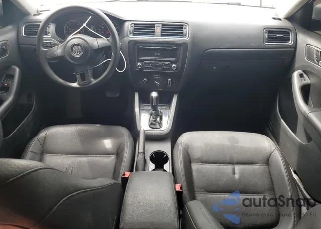 3VWDP7AJ2CM130888: 62137575