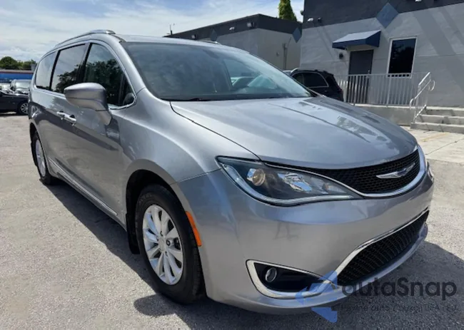 2C4RC1BG8KR561280: 62908365