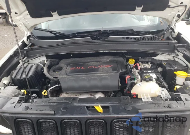 ZACCJBAB4JPH37798: 60153025