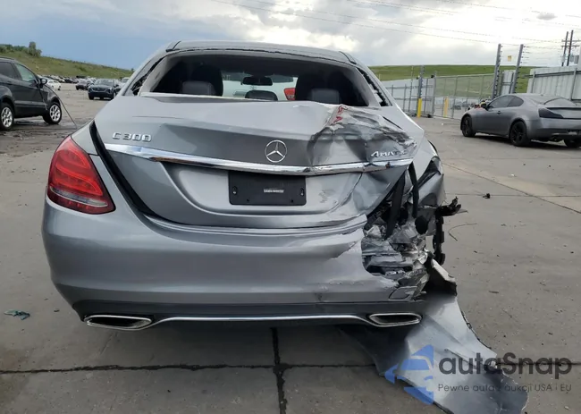 55SWF4KB6FU013567: 60647355